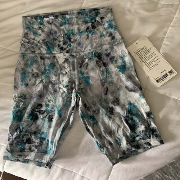Lululemon Align biker shorts - Picture 1 of 2